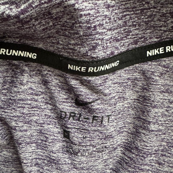 Nike pullover - Picture 2 of 3